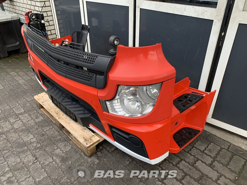 Mercedes-Benz Actros MP4 - Bumper for Truck: picture 2 Mercedes-Benz Actros MP4 - Bumper for Truck: picture 2