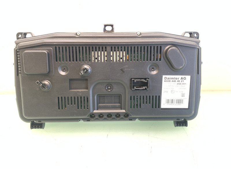 Mercedes-Benz Antos MP4 Instrumentenpaneel Mercedes A 008 446 46 21 - Dashboard for Truck: picture 2 Mercedes-Benz Antos MP4 Instrumentenpaneel Mercedes A 008 446 46 21 - Dashboard for Truck: picture 2