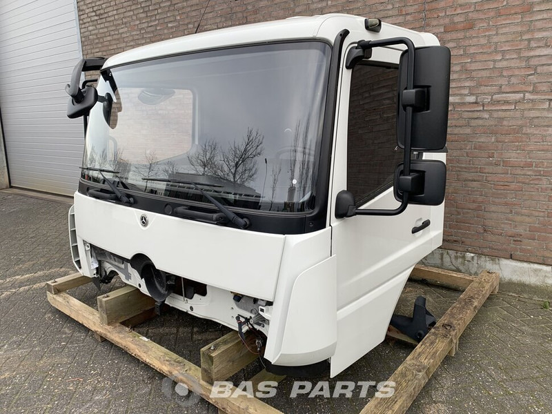 Mercedes-Benz Atego MP4 - Cab and interior for Truck: picture 1 Mercedes-Benz Atego MP4 - Cab and interior for Truck: picture 1