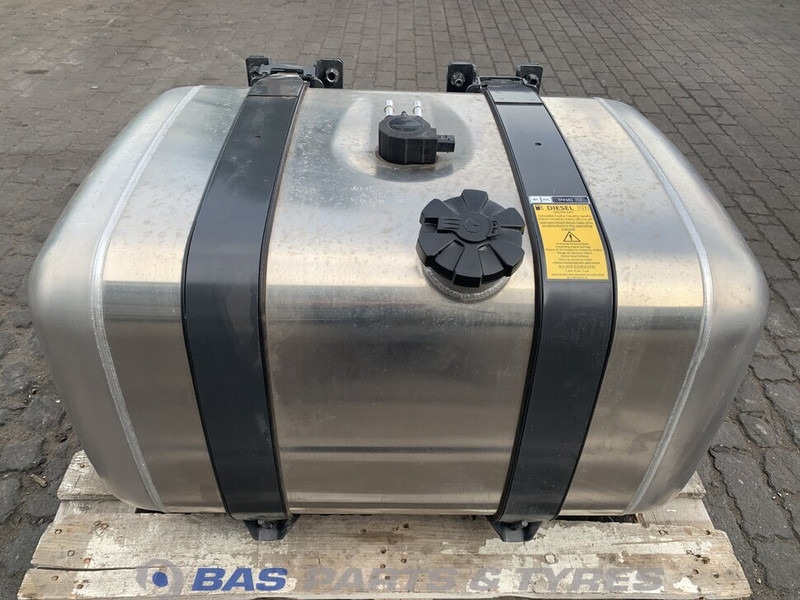 Mercedes-Benz Brandstoftank Mercedes 290 Liter A 960 470 00 04 - Fuel tank for Truck: picture 1 Mercedes-Benz Brandstoftank Mercedes 290 Liter A 960 470 00 04 - Fuel tank for Truck: picture 1