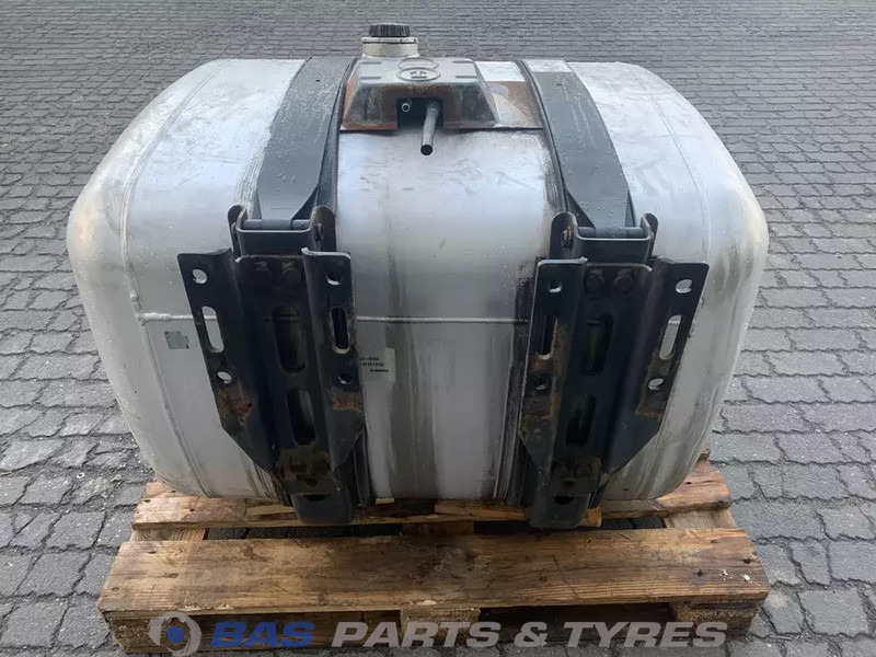 Mercedes-Benz Brandstoftank Mercedes 430 Liter A 960 475 27 03 - Fuel tank for Truck: picture 3 Mercedes-Benz Brandstoftank Mercedes 430 Liter A 960 475 27 03 - Fuel tank for Truck: picture 3
