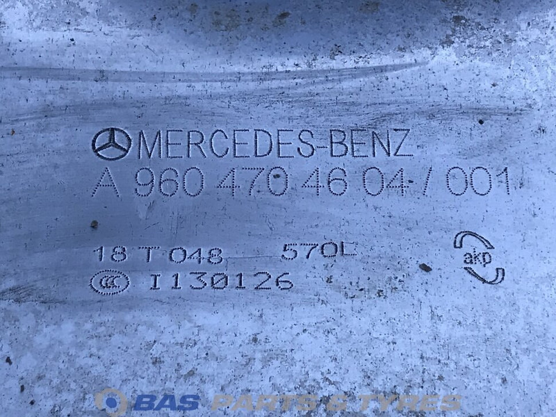 Mercedes-Benz Brandstoftank Mercedes 570 Liter A 960 475 27 03 - Fuel tank for Truck: picture 5 Mercedes-Benz Brandstoftank Mercedes 570 Liter A 960 475 27 03 - Fuel tank for Truck: picture 5
