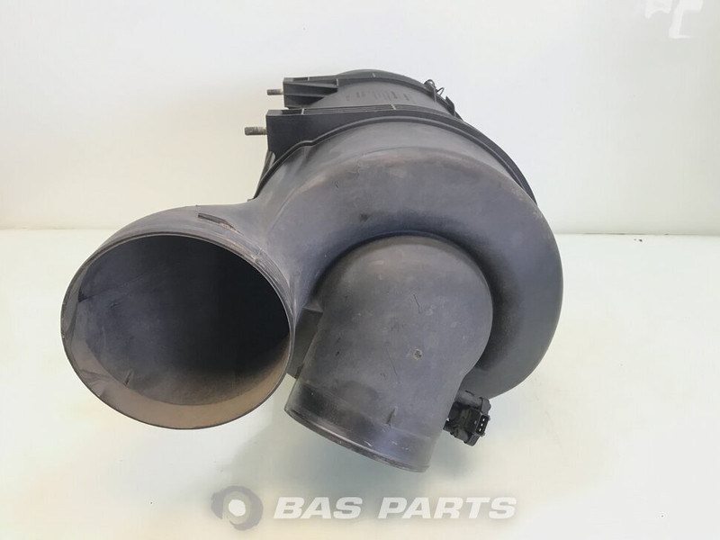 Mercedes-Benz Luchtfilterhuis Mercedes A 018 094 70 02 - Air intake system for Truck: picture 2 Mercedes-Benz Luchtfilterhuis Mercedes A 018 094 70 02 - Air intake system for Truck: picture 2