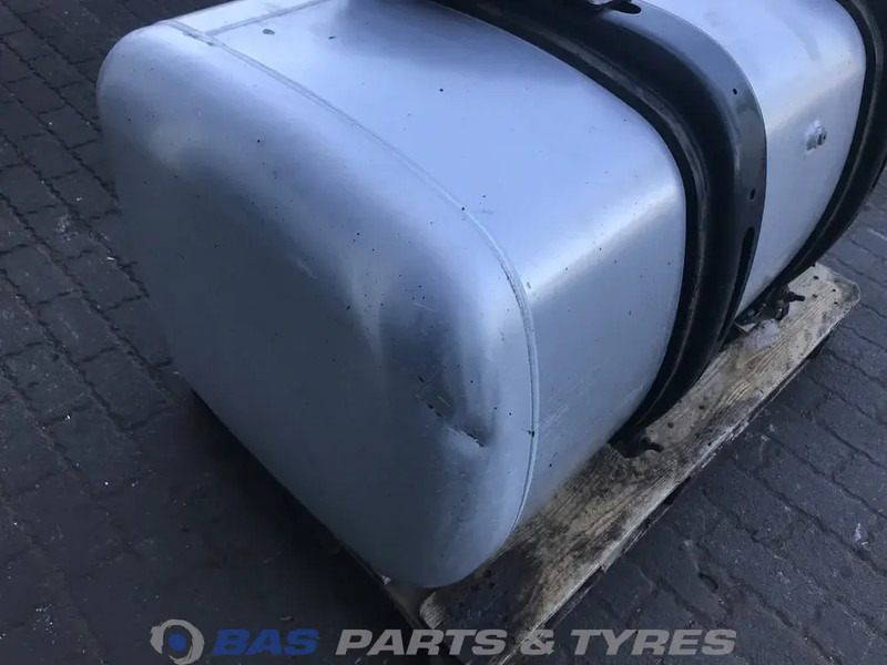 Fuel tank for Truck Mercedes-Benz: picture 11 Fuel tank for Truck Mercedes-Benz: picture 11