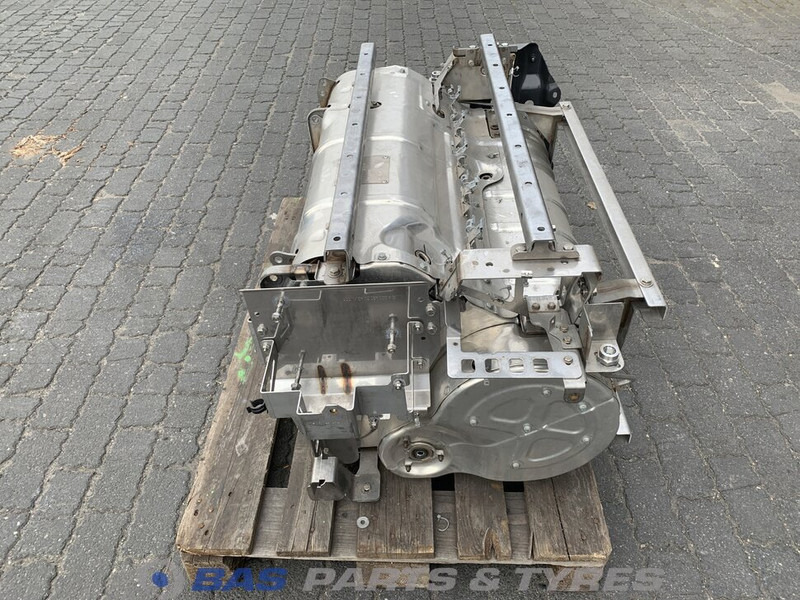 Mercedes-Benz Uitlaatdemper Mercedes A 011 490 47 12 - Muffler for Truck: picture 4 Mercedes-Benz Uitlaatdemper Mercedes A 011 490 47 12 - Muffler for Truck: picture 4