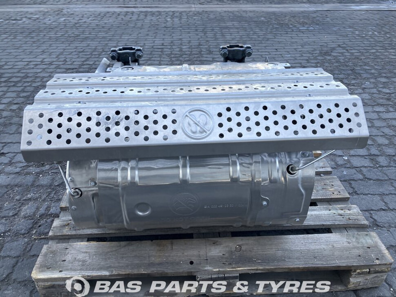 Mercedes-Benz Uitlaatdemper Mercedes A 013 490 45 12 - Muffler for Truck: picture 1 Mercedes-Benz Uitlaatdemper Mercedes A 013 490 45 12 - Muffler for Truck: picture 1