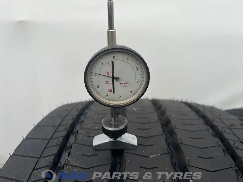 Michelin Michelin 385/55R22.5 X Multi F 160 K M+S 3PMSF gebruikte set - Tire for Truck: picture 3 Michelin Michelin 385/55R22.5 X Multi F 160 K M+S 3PMSF gebruikte set - Tire for Truck: picture 3
