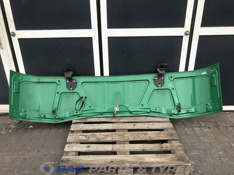 Renault Frontpaneel Renault 7484537795 - Body and exterior for Truck: picture 4 Renault Frontpaneel Renault 7484537795 - Body and exterior for Truck: picture 4