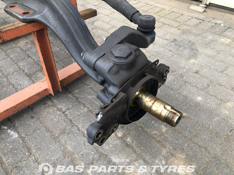Renault - Front axle for Truck: picture 2 Renault - Front axle for Truck: picture 2