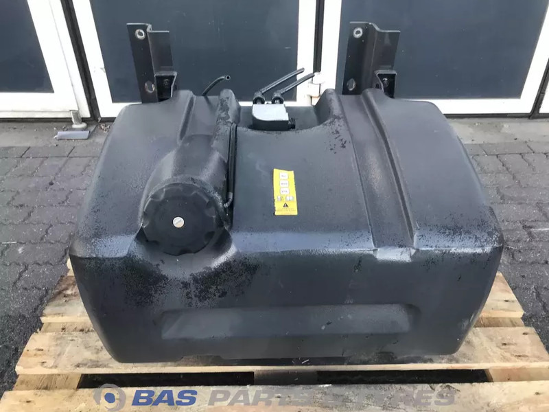 Renault - Fuel tank for Truck: picture 2 Renault - Fuel tank for Truck: picture 2
