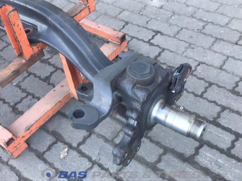 Renault - Front axle for Truck: picture 2 Renault - Front axle for Truck: picture 2