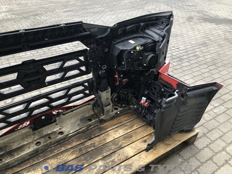 Renault T-Serie Bumper Renault 7482291437 - Bumper for Truck: picture 5 Renault T-Serie Bumper Renault 7482291437 - Bumper for Truck: picture 5