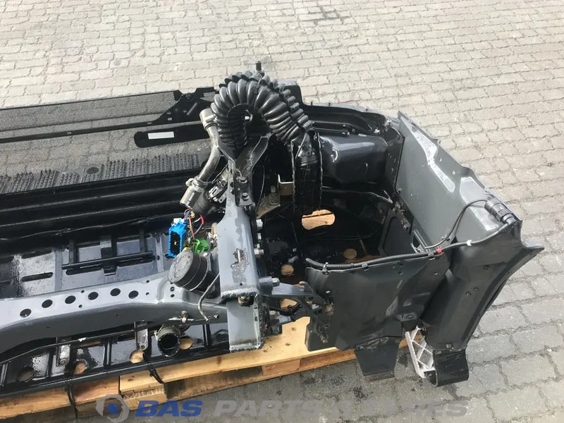 Scania G-Serie - Bumper for Truck: picture 5 Scania G-Serie - Bumper for Truck: picture 5