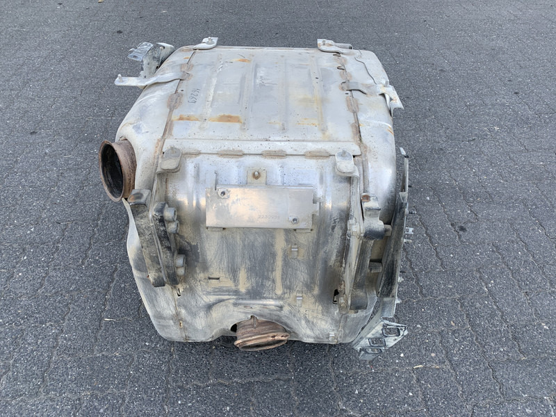 Scania - Exhaust system for Truck: picture 3 Scania - Exhaust system for Truck: picture 3