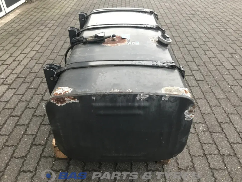 Scania - Fuel tank for Truck: picture 4 Scania - Fuel tank for Truck: picture 4