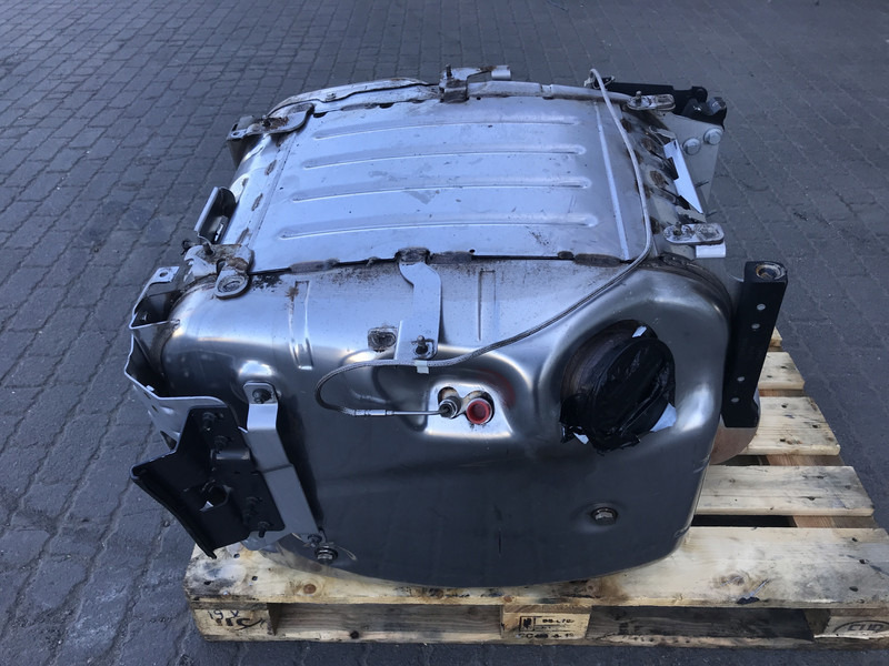 Scania Uitlaatdemper Scania 2483456 - Muffler for Truck: picture 3 Scania Uitlaatdemper Scania 2483456 - Muffler for Truck: picture 3