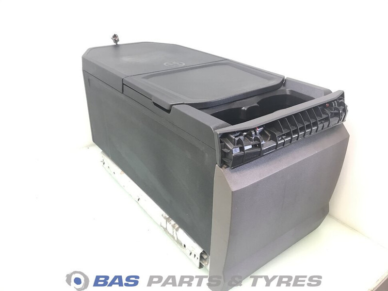 DAF XF G2 - Spare parts for Truck: picture 1 DAF XF G2 - Spare parts for Truck: picture 1