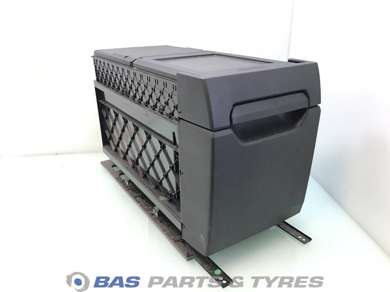 Mercedes-Benz Actros MP4 - Spare parts for Truck: picture 1 Mercedes-Benz Actros MP4 - Spare parts for Truck: picture 1