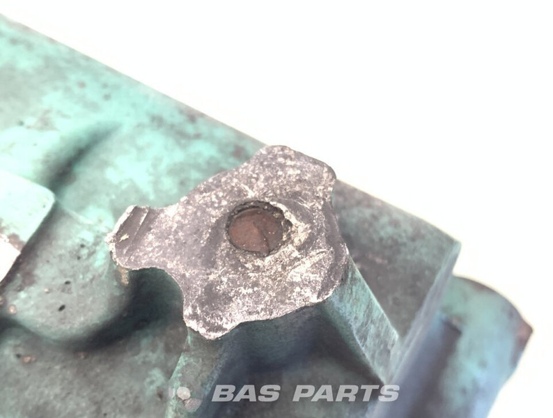 Volvo Inlaatspruitstuk Volvo 22563916 - Intake manifold for Truck: picture 3 Volvo Inlaatspruitstuk Volvo 22563916 - Intake manifold for Truck: picture 3