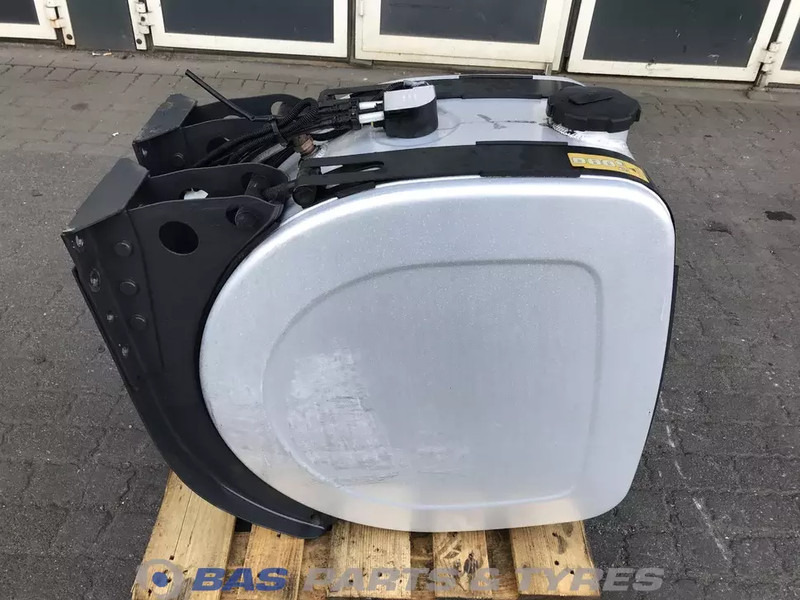 Volvo  - Fuel tank for Truck: picture 4 Volvo  - Fuel tank for Truck: picture 4