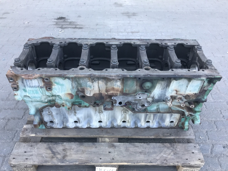 Volvo - Engine and parts for Truck: picture 3 Volvo - Engine and parts for Truck: picture 3