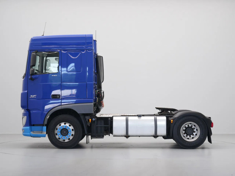 DAF XF 440 FT, Space Cab, PTO - Tractor unit: picture 2 DAF XF 440 FT, Space Cab, PTO - Tractor unit: picture 2