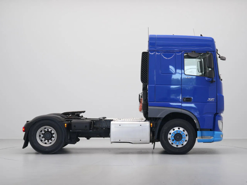 DAF XF 440 FT, Space Cab, PTO - Tractor unit: picture 5 DAF XF 440 FT, Space Cab, PTO - Tractor unit: picture 5