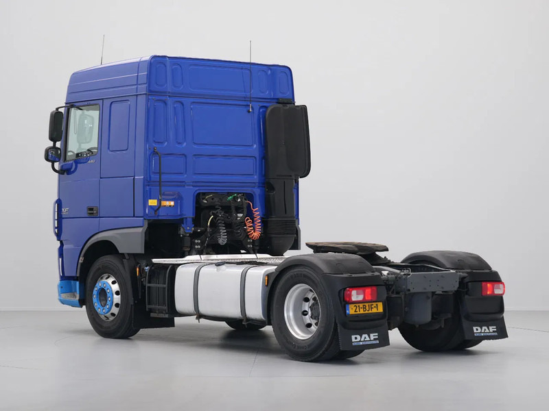 DAF XF 440 FT, Space Cab, PTO - Tractor unit: picture 3 DAF XF 440 FT, Space Cab, PTO - Tractor unit: picture 3