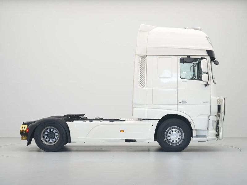 DAF XF 530 FT, Super Space Cab, Intarder, Rema, BullBar, 2x Tanks, New APK, New Tacho - Tractor unit: picture 5 DAF XF 530 FT, Super Space Cab, Intarder, Rema, BullBar, 2x Tanks, New APK, New Tacho - Tractor unit: picture 5