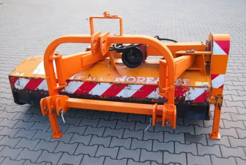 Kosiarka bijakowa 2M 2005 Szerokość robocza 2m - Flail mower: picture 1 Kosiarka bijakowa 2M 2005 Szerokość robocza 2m - Flail mower: picture 1