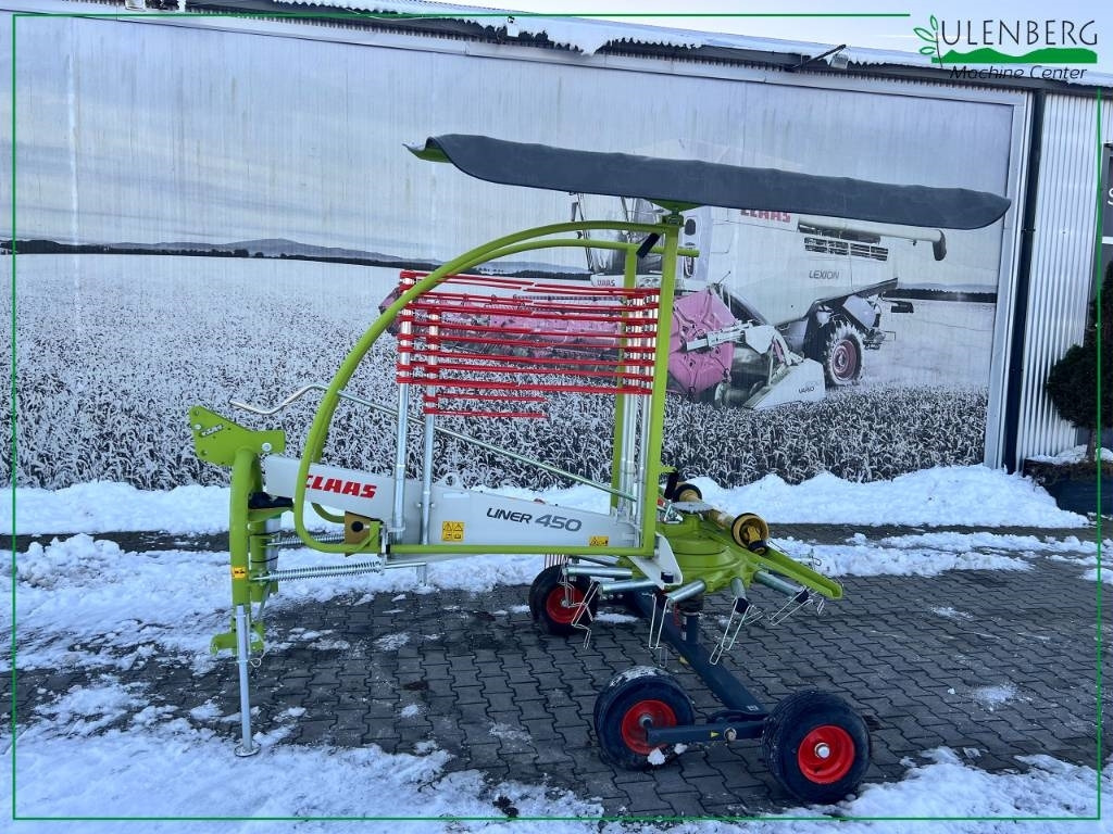 Claas LINER 450 - Tedder/ Rake: picture 1 Claas LINER 450 - Tedder/ Rake: picture 1