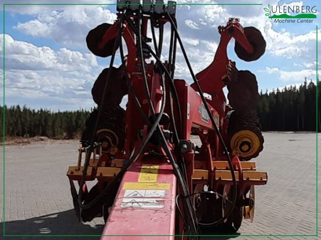 Vaderstad Carrier 420 - Disc harrow: picture 2 Vaderstad Carrier 420 - Disc harrow: picture 2