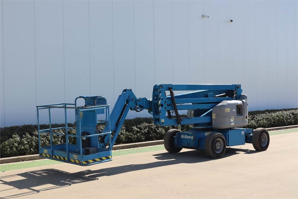 Genie Z45-25JBI - Articulated boom: picture 2 Genie Z45-25JBI - Articulated boom: picture 2