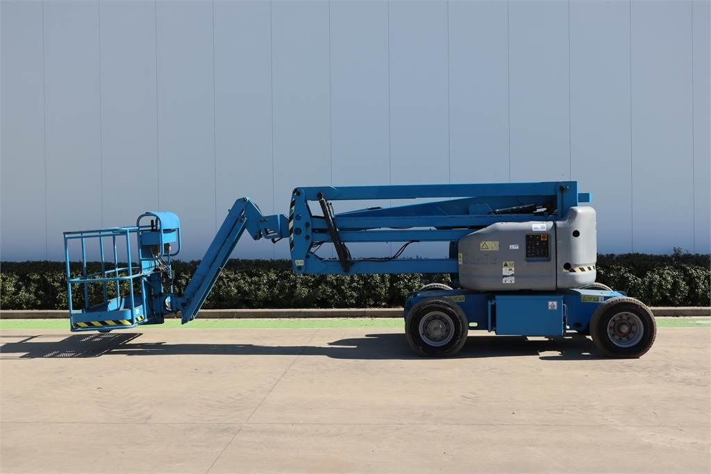 Genie Z45-25JBI - Articulated boom: picture 1 Genie Z45-25JBI - Articulated boom: picture 1