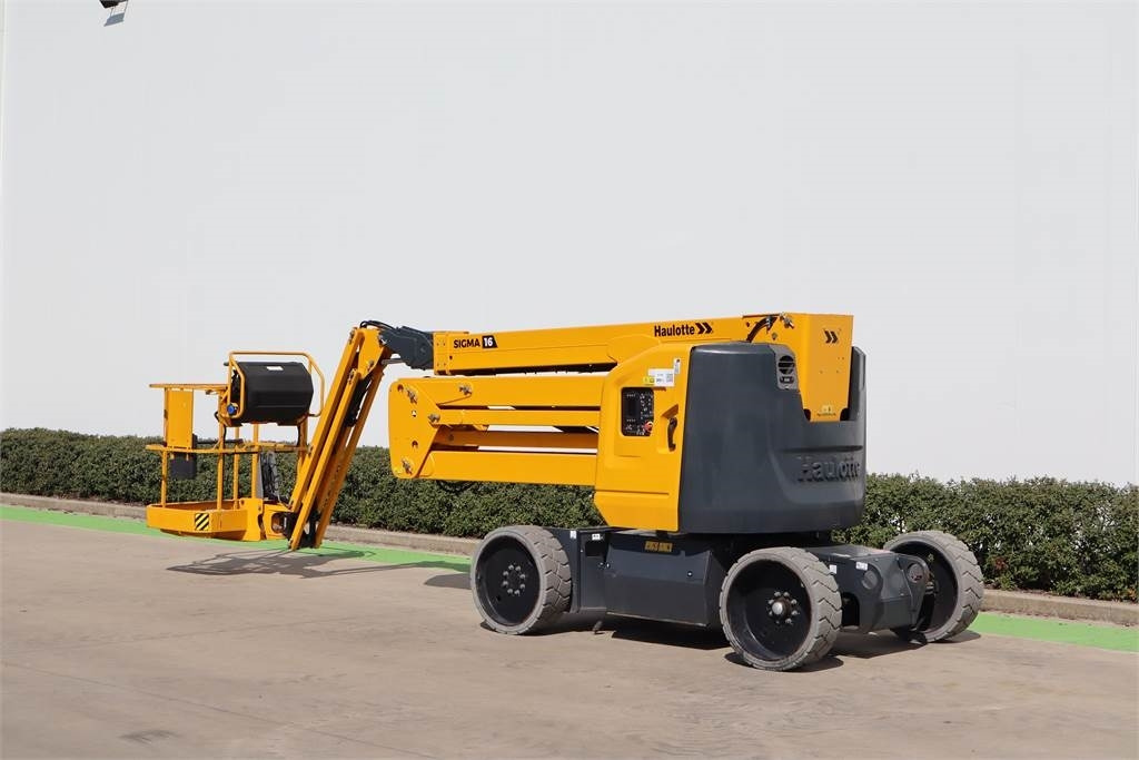 Haulotte SIGMA 16 - Articulated boom: picture 3 Haulotte SIGMA 16 - Articulated boom: picture 3