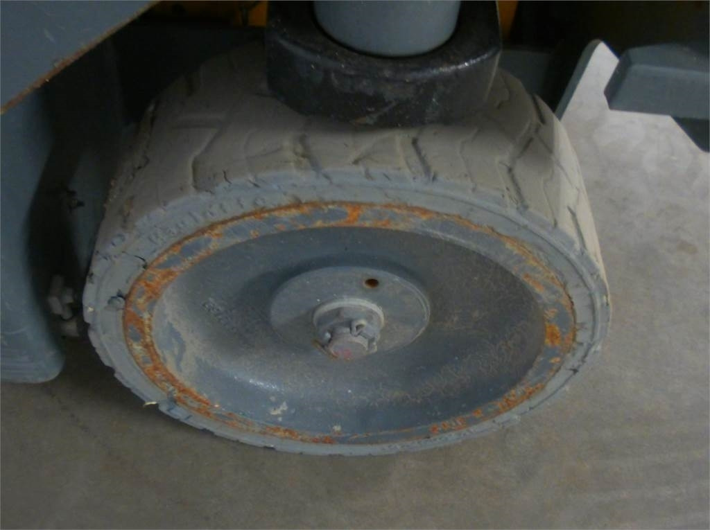 Vertical mast lift Haulotte STAR 6AC: picture 12 Vertical mast lift Haulotte STAR 6AC: picture 12