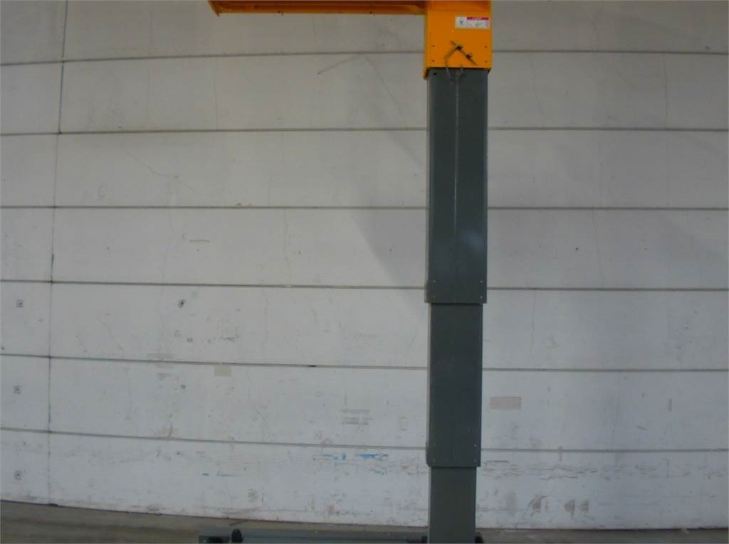 Vertical mast lift Haulotte STAR 6AC: picture 8 Vertical mast lift Haulotte STAR 6AC: picture 8