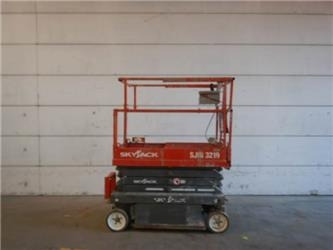 SkyJack SJ3219 - Scissor lift: picture 1 SkyJack SJ3219 - Scissor lift: picture 1