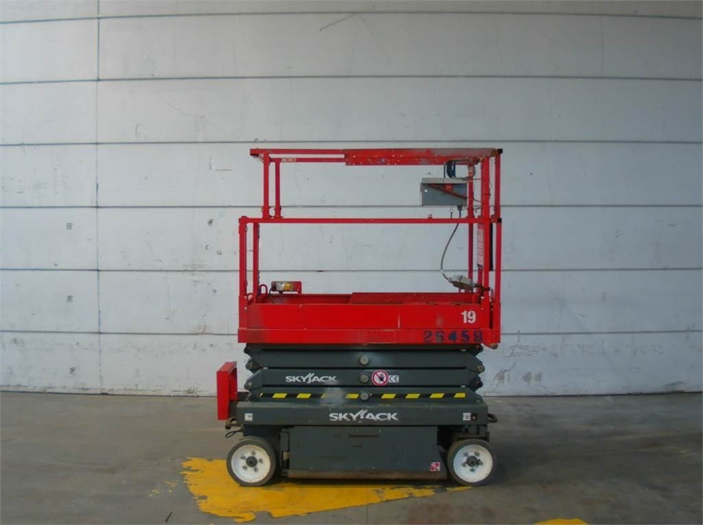 SkyJack SJ3219 - Scissor lift: picture 1 SkyJack SJ3219 - Scissor lift: picture 1