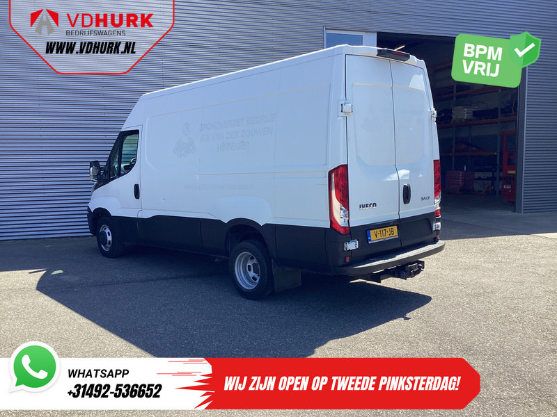 Iveco Daily 35C13V 2.3 L2H2 EXPORT ONLY Dubbel lucht/ 3.5t Trekverm./ Airco/ 3 Persoons/ Gev. Stoel/ Trekhaak - Panel van: picture 2 Iveco Daily 35C13V 2.3 L2H2 EXPORT ONLY Dubbel lucht/ 3.5t Trekverm./ Airco/ 3 Persoons/ Gev. Stoel/ Trekhaak - Panel van: picture 2