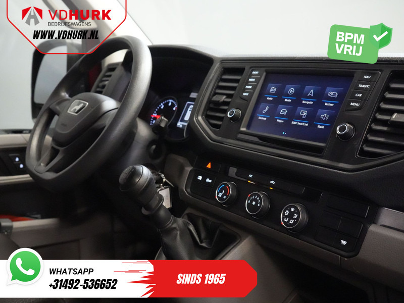 MAN TGE 2.0 TDI L3H2 BPM VRIJ! 3 Pers./ 2.5t Trekverm./ Carplay/ Betimmerd/ Cruise/ Navi/ Camera - Small van: picture 3 MAN TGE 2.0 TDI L3H2 BPM VRIJ! 3 Pers./ 2.5t Trekverm./ Carplay/ Betimmerd/ Cruise/ Navi/ Camera - Small van: picture 3