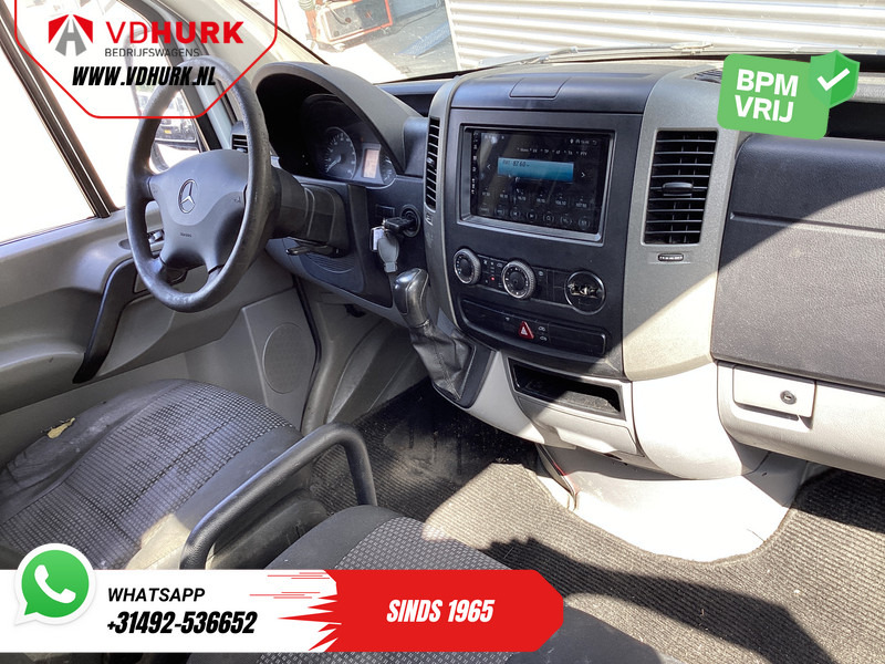 Mercedes-Benz Sprinter 2.2 CDI Aut. EXPORT ONLY Carplay/ Airco/ Trekhaak/ Camera - Panel van: picture 3 Mercedes-Benz Sprinter 2.2 CDI Aut. EXPORT ONLY Carplay/ Airco/ Trekhaak/ Camera - Panel van: picture 3