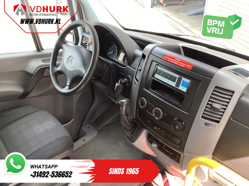 Mercedes-Benz Sprinter 313 2.2 CDI Aut. L2H2 €11.132 Incl. BTW BPM VRIJ! EXPORT ONLY Combi/ 9 Persoons/ Kombi/ 9P/ Airco/ Rolstoellift - Minibus, Passenger van: picture 3 Mercedes-Benz Sprinter 313 2.2 CDI Aut. L2H2 €11.132 Incl. BTW BPM VRIJ! EXPORT ONLY Combi/ 9 Persoons/ Kombi/ 9P/ Airco/ Rolstoellift - Minibus, Passenger van: picture 3