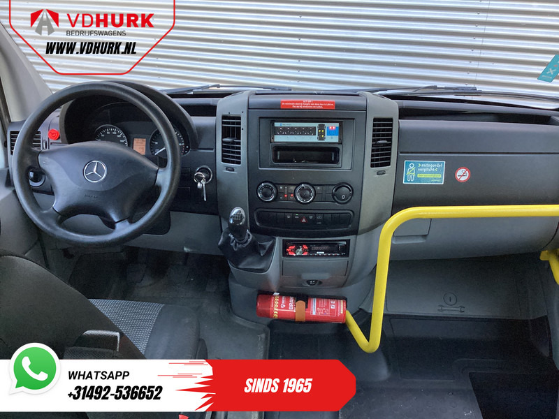 Mercedes-Benz Sprinter 313 2.2 CDI L2H2 €10.164 Incl. BTW BPM VRIJ! EXPORT ONLY Combi/ 9 Persoons/ Kombi/ 9P/ Airco/ Rolstoellift - Minibus, Passenger van: picture 3 Mercedes-Benz Sprinter 313 2.2 CDI L2H2 €10.164 Incl. BTW BPM VRIJ! EXPORT ONLY Combi/ 9 Persoons/ Kombi/ 9P/ Airco/ Rolstoellift - Minibus, Passenger van: picture 3