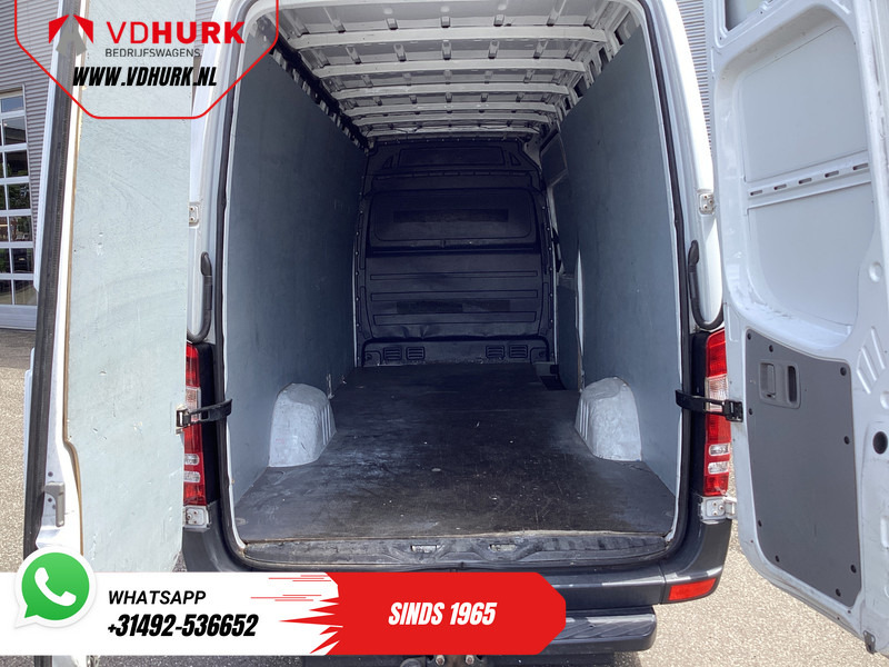 Mercedes-Benz Sprinter 313 2.2 CDI L3H2 EXPORT ONLY Airco/ Cruise/ Camera/ Carplay/ Trekhaak - Panel van: picture 4 Mercedes-Benz Sprinter 313 2.2 CDI L3H2 EXPORT ONLY Airco/ Cruise/ Camera/ Carplay/ Trekhaak - Panel van: picture 4