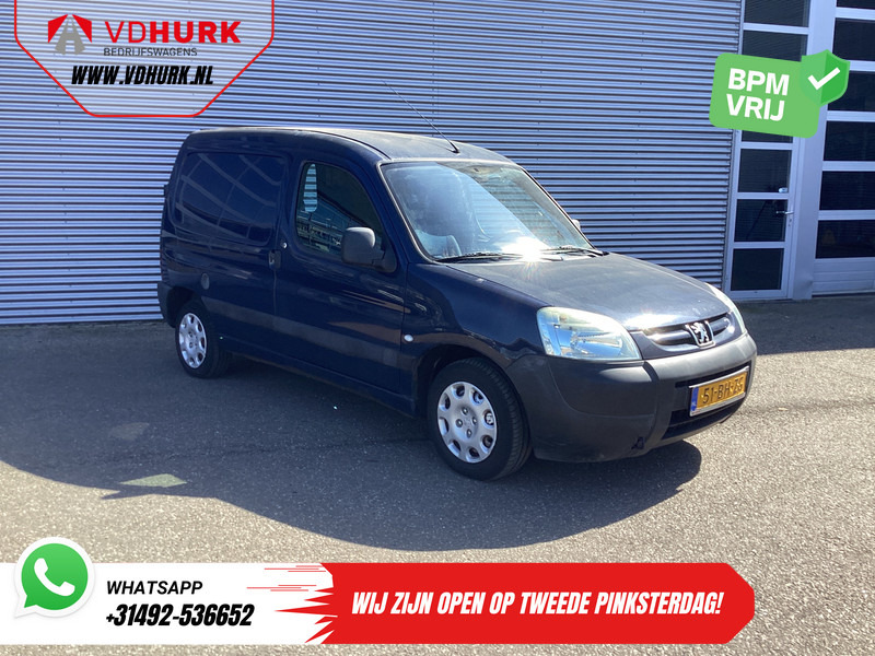 Peugeot Partner 1.4 75 pk EXPORT ONLY BENZINE/ Riem V.V/ NL auto/ Trekhaak/ Radio - Small van: picture 1 Peugeot Partner 1.4 75 pk EXPORT ONLY BENZINE/ Riem V.V/ NL auto/ Trekhaak/ Radio - Small van: picture 1