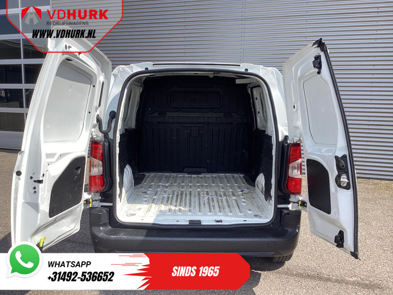 Toyota PROACE CITY 1.5 D 100 pk EXPORT ONLY Carplay/ Navi/ PDC/ Cruise/ Airco - Small van: picture 5 Toyota PROACE CITY 1.5 D 100 pk EXPORT ONLY Carplay/ Navi/ PDC/ Cruise/ Airco - Small van: picture 5