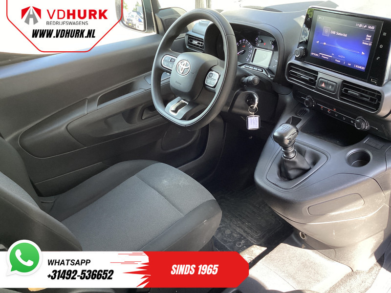 Toyota PROACE CITY 1.5 D 100 pk EXPORT ONLY Carplay/ Navi/ PDC/ Cruise/ Airco - Small van: picture 3 Toyota PROACE CITY 1.5 D 100 pk EXPORT ONLY Carplay/ Navi/ PDC/ Cruise/ Airco - Small van: picture 3