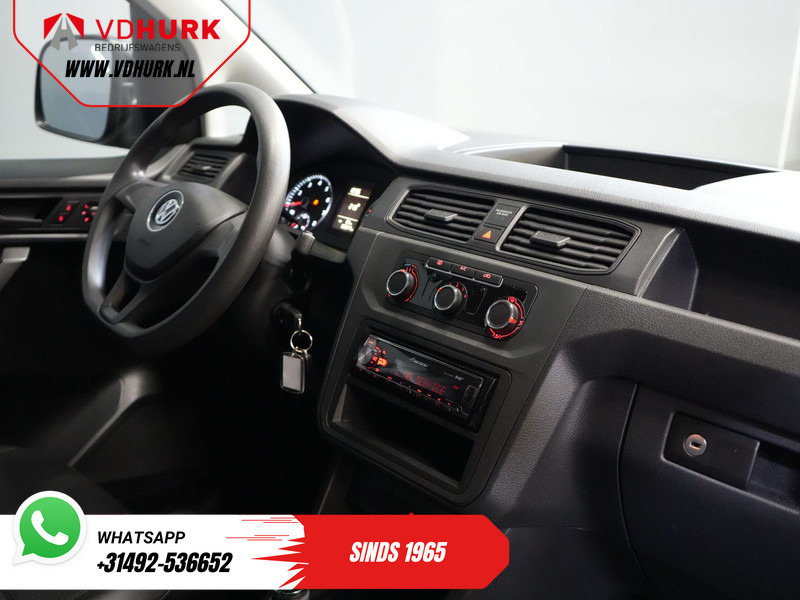 Volkswagen Caddy 1.4 TSI 125 pk BPM VRIJ! BENZINE/ Leder/ Cruise/ Airco - Panel van: picture 3 Volkswagen Caddy 1.4 TSI 125 pk BPM VRIJ! BENZINE/ Leder/ Cruise/ Airco - Panel van: picture 3