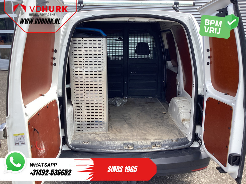 Volkswagen Caddy 2.0 TDI BPM VRIJ! Airco / Cruise/ Trekhaak/ NAP NL Auto/ Lage KM's - Small van: picture 5 Volkswagen Caddy 2.0 TDI BPM VRIJ! Airco / Cruise/ Trekhaak/ NAP NL Auto/ Lage KM's - Small van: picture 5